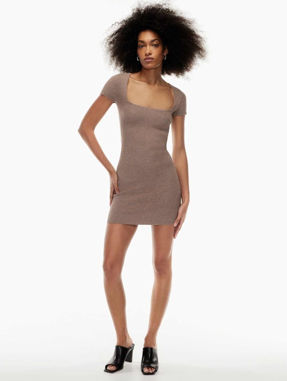ARITZIA BABATON Emerge Dress Mini Size Small Beige Color sweetheart neckline